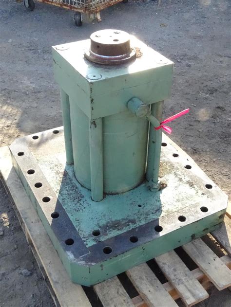 6 hydraulic cylinder|hydraulic ram 6 inch bore.